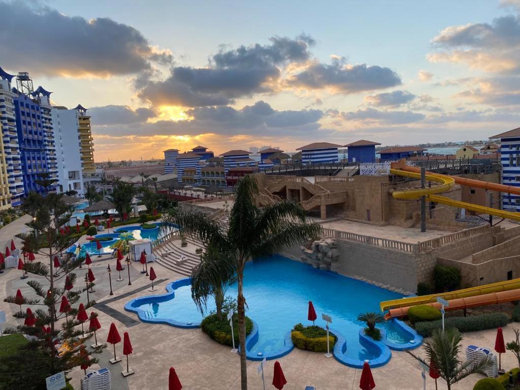 Porto Marina Resort Chalets Families Only El Alamein Exterior photo