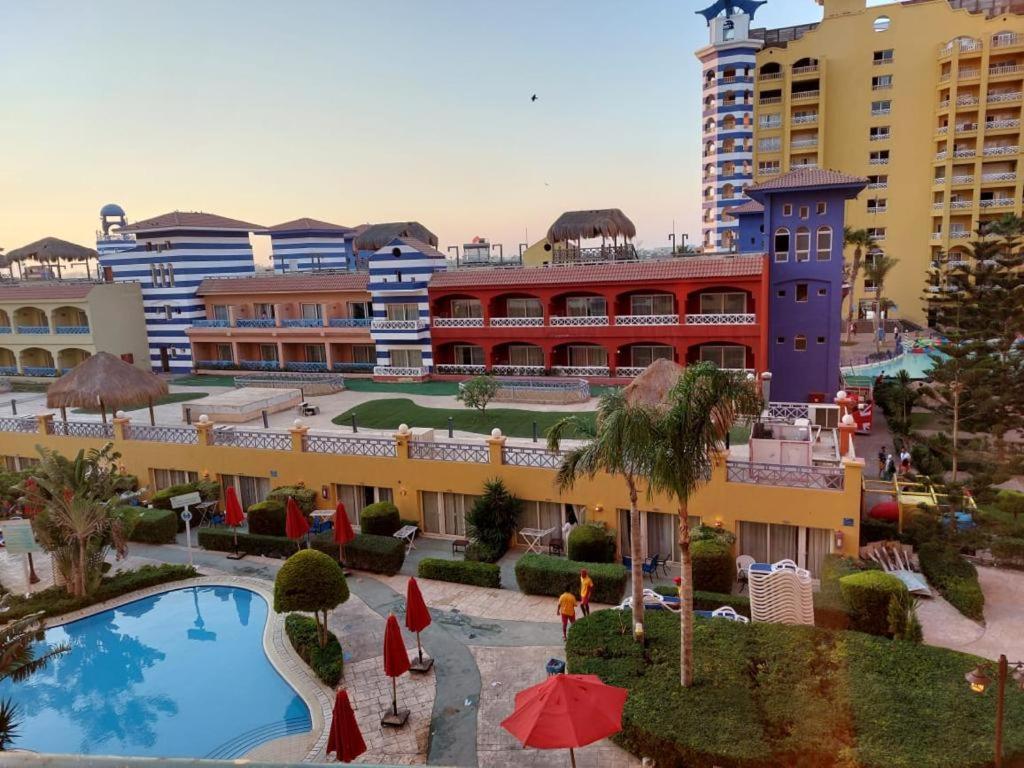 Porto Marina Resort Chalets Families Only El Alamein Exterior photo